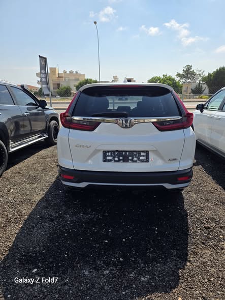 
								HONDA CR-V PETROL 2021 2.0L full									