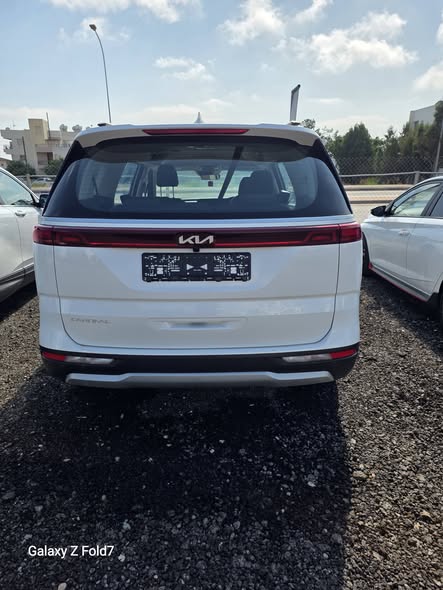 
								KIA CARNIVAL 2.2L DIESEL 2021 full									