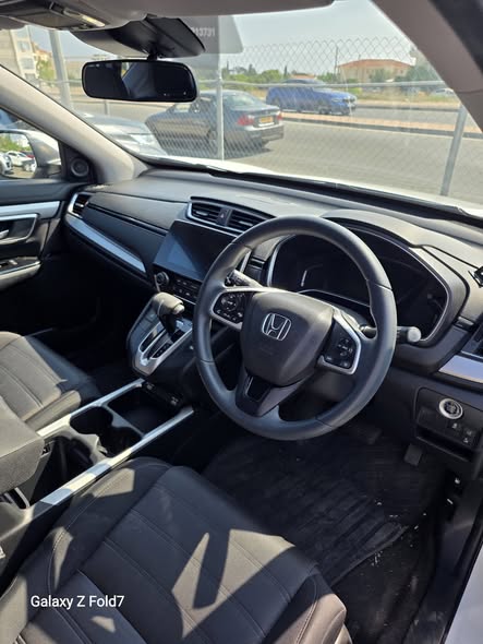 
								HONDA CR-V PETROL 2021 2.0L full									
