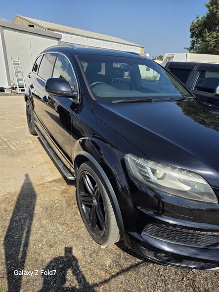 
								AUDI Q7 30L DIESEL 7 SEAT SLINE 2014 full									